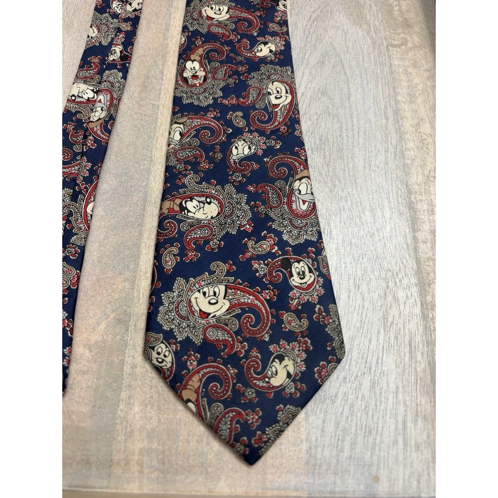 Balancine Disney Mickey Mouse Paisley Silk Tie Navy Blue Goofy Donald Duck Mens